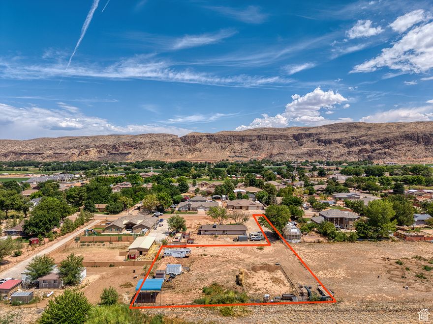 Horse Property!!! You do not want to miss out on this opportunity. It is not very often that properties with horse privileges become available. Bring your builder and get started on your dream ranch today!!!