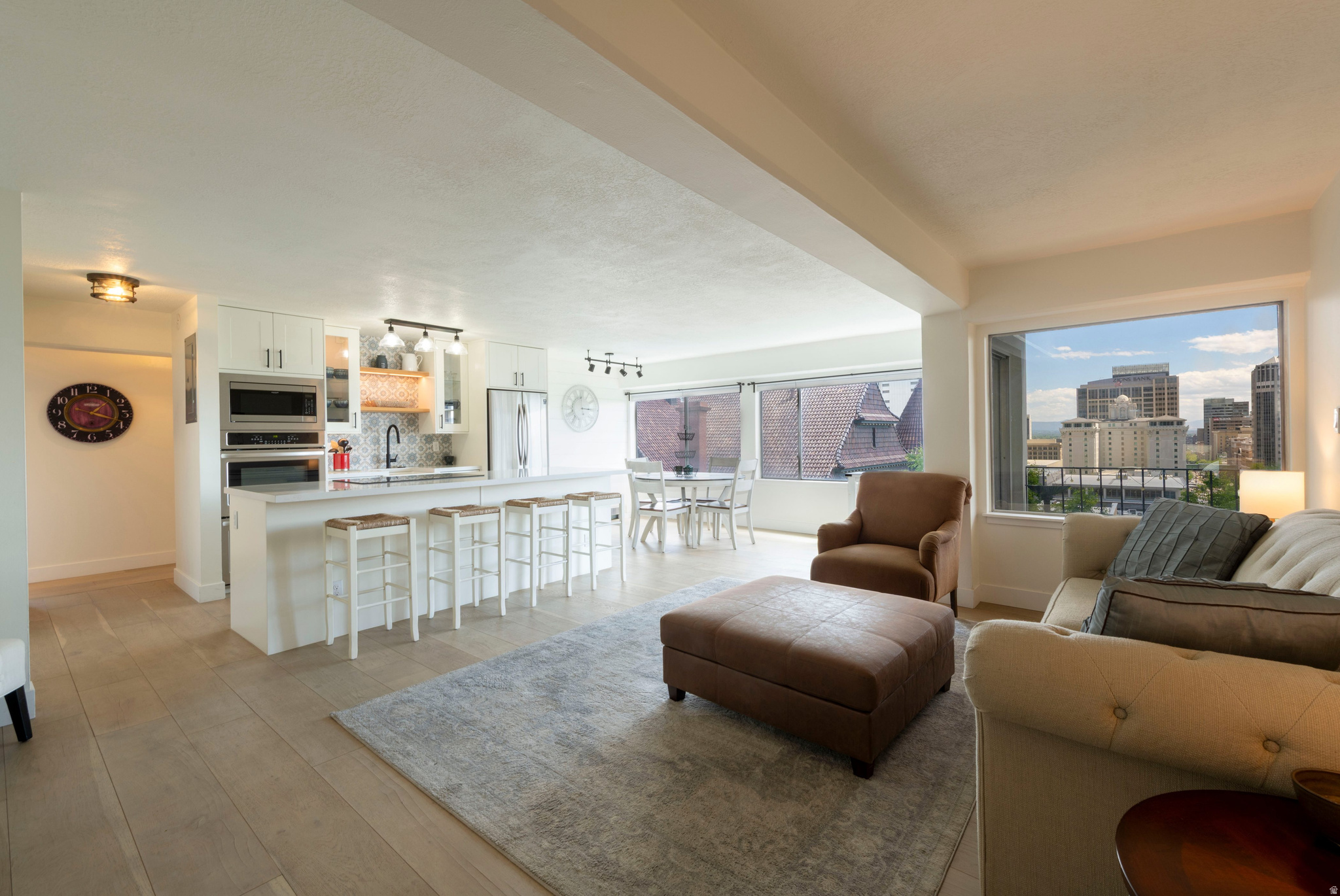 THE PANORAMA - Residential