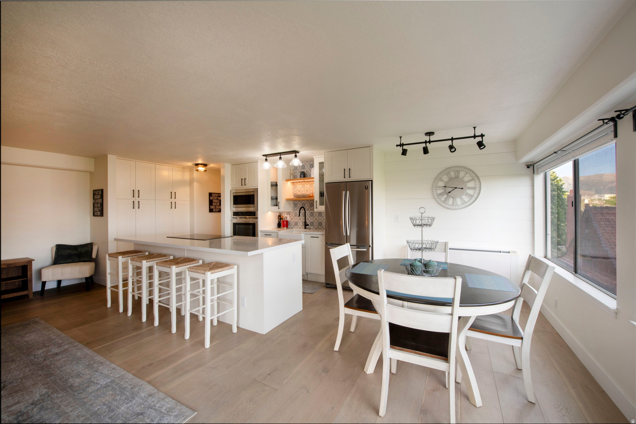 THE PANORAMA - Residential