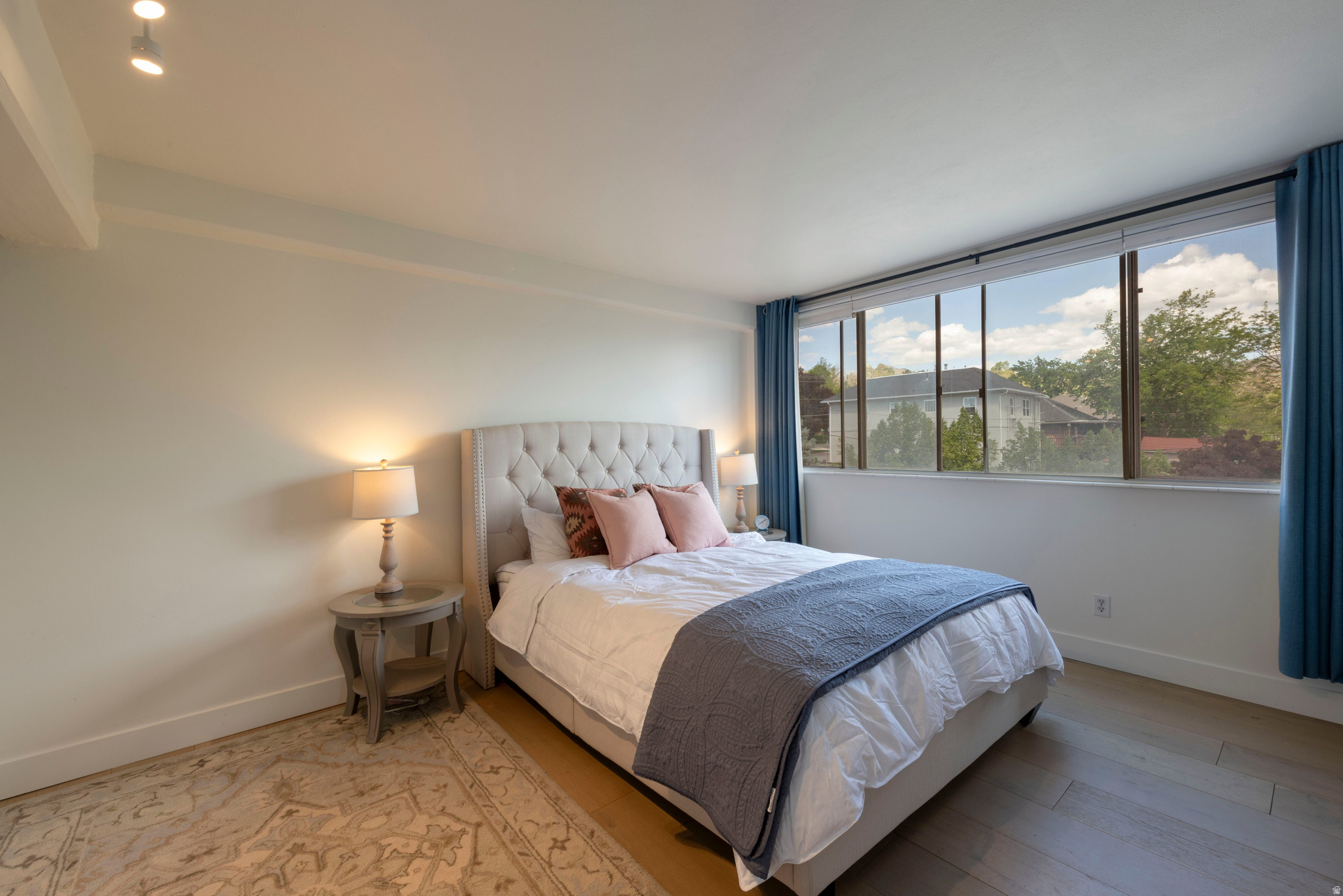 THE PANORAMA - Residential