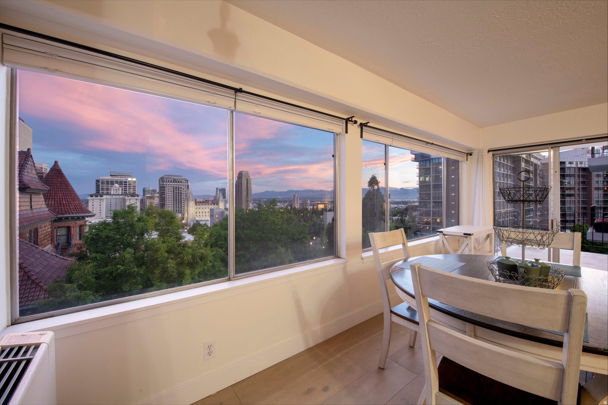 THE PANORAMA - Residential