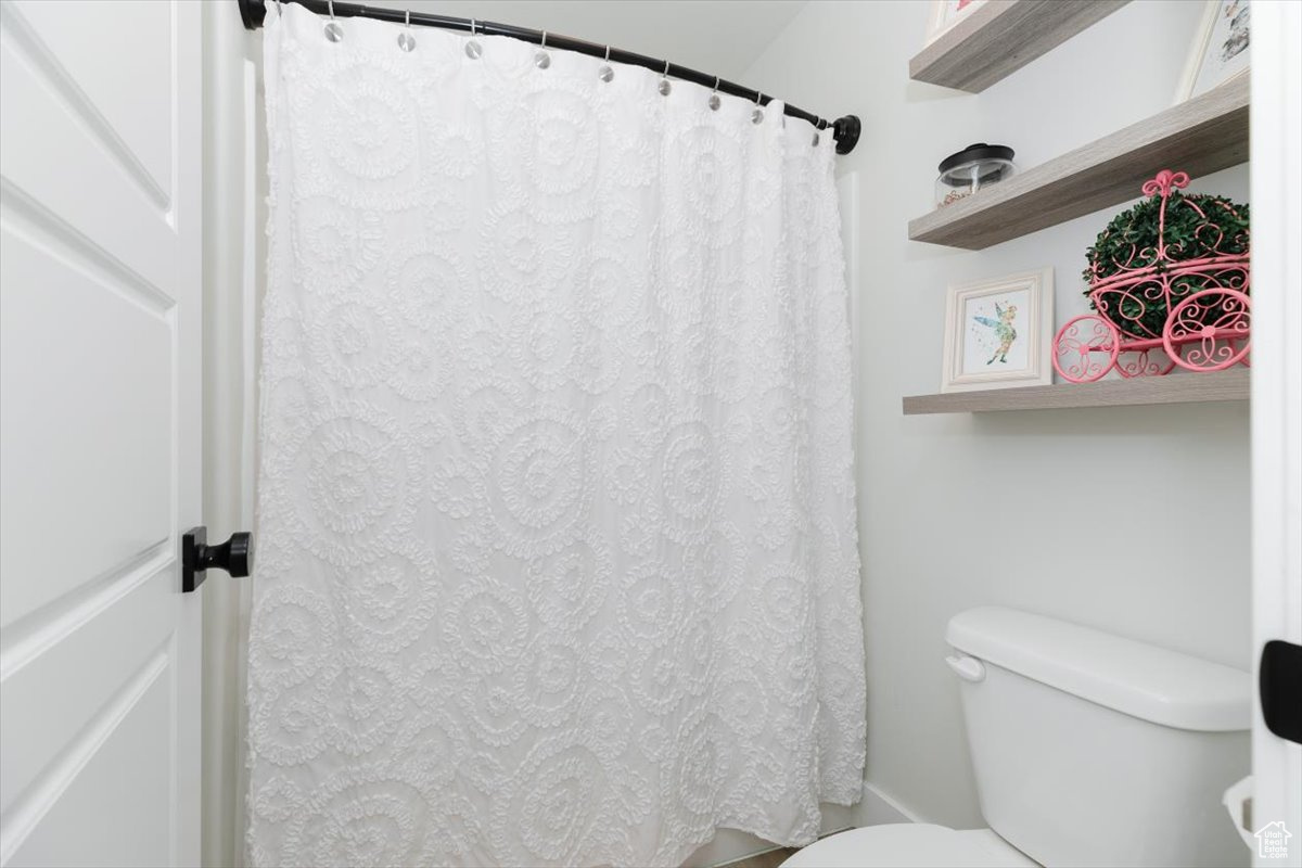 615 N 750, Hyde Park, Utah image 33