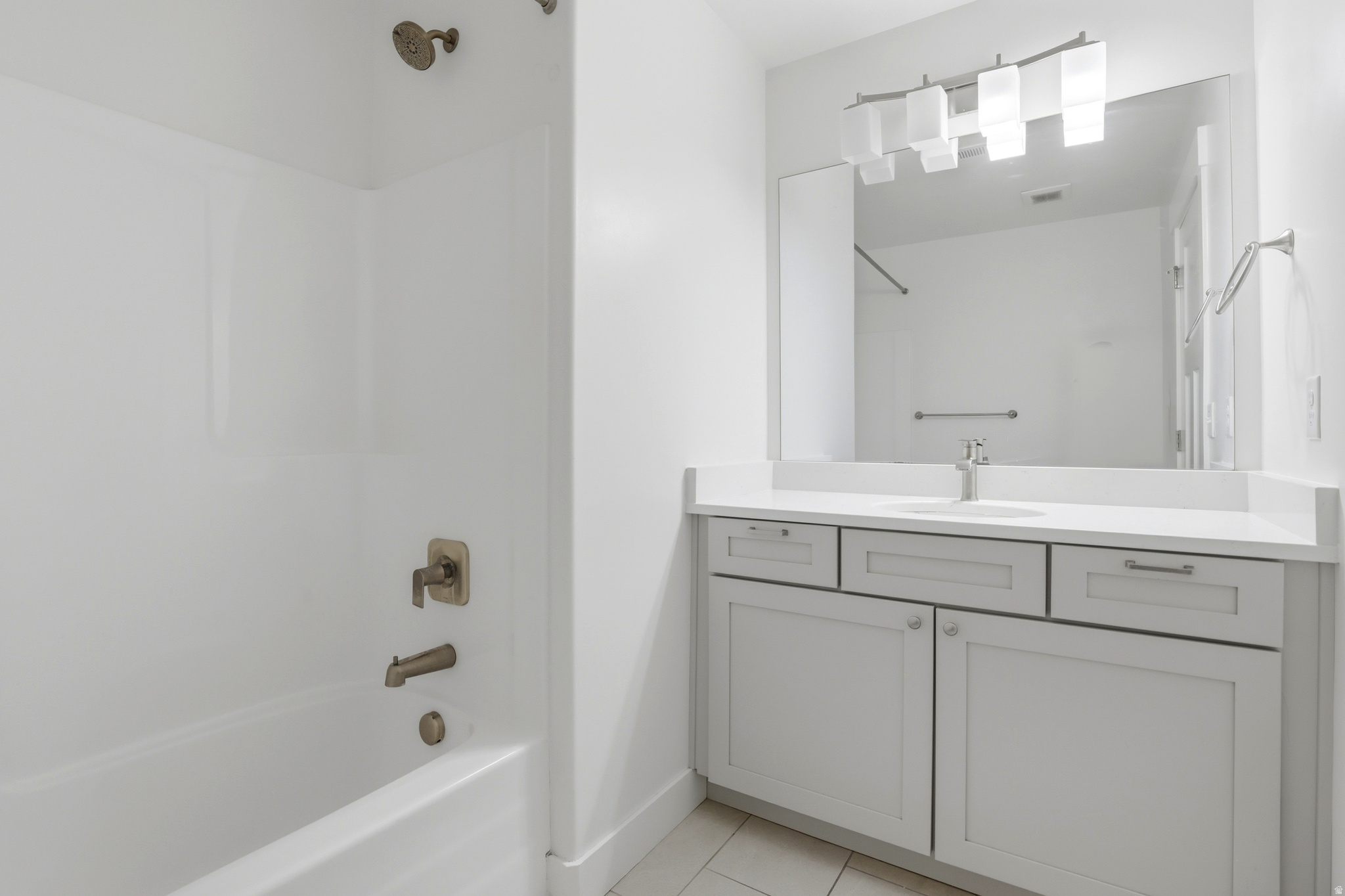 MOUNTAIN RIDGE - Residential