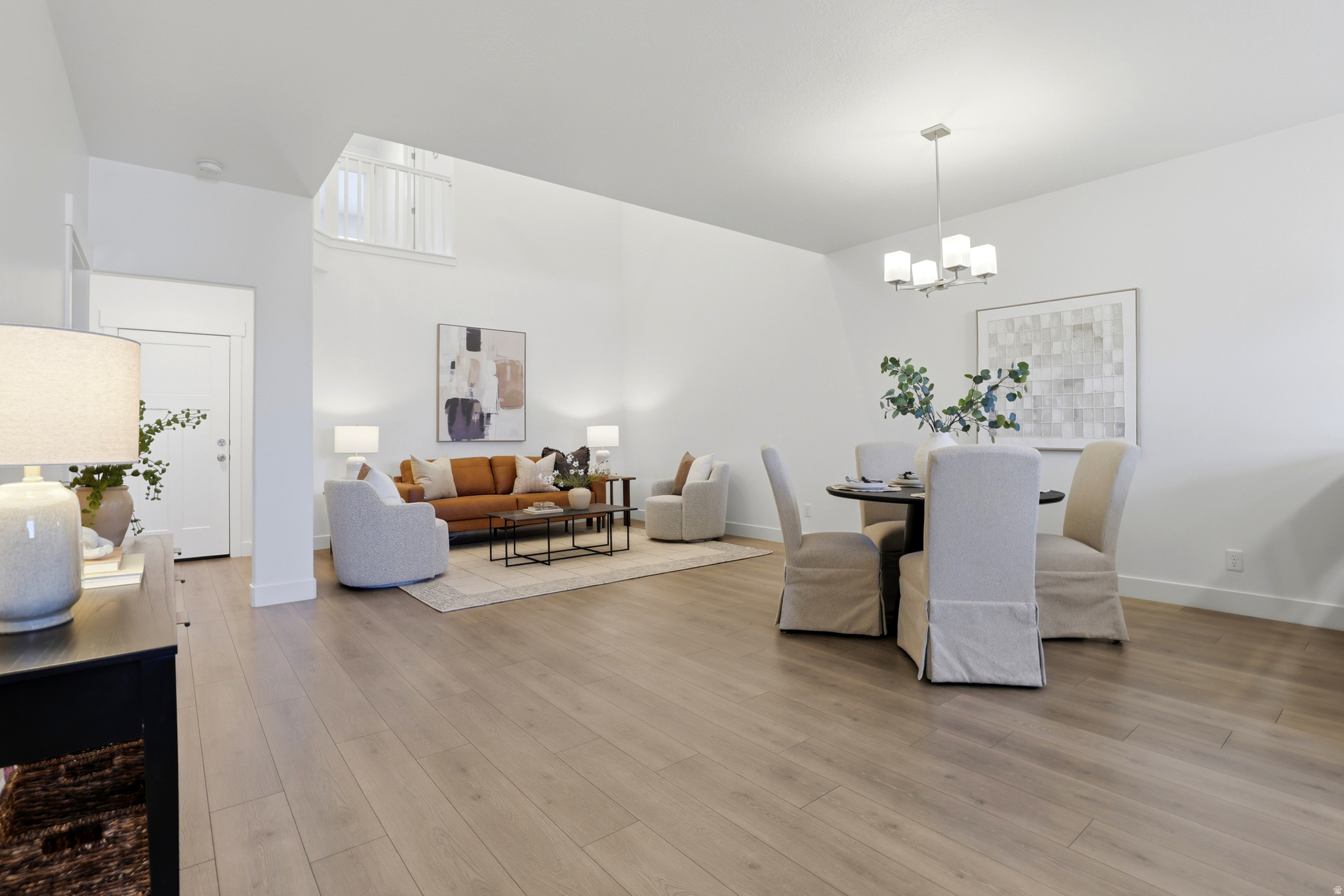 MOUNTAIN RIDGE - Residential