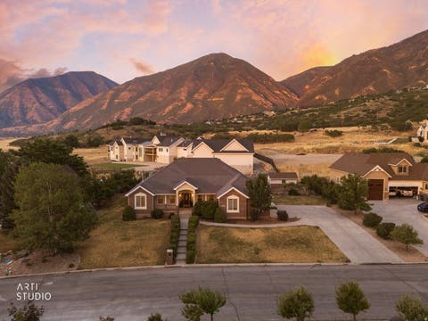 Tiny photo for 794 N VALLEY VIEW CIR E, Elk Ridge, UT 84651 (MLS # 2167847)