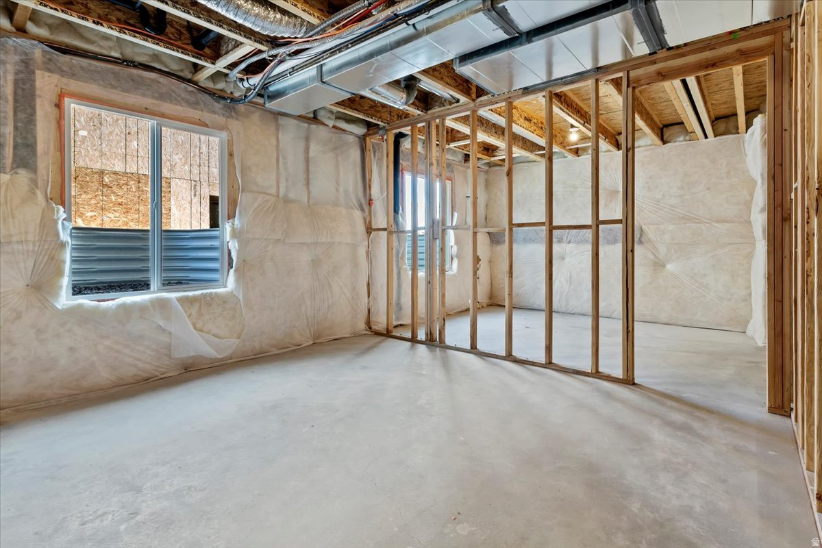 NORTH LAKE MEADOWS - Residential