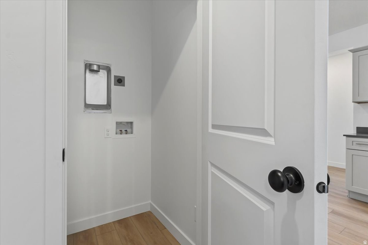 NORTH LAKE MEADOWS - Residential