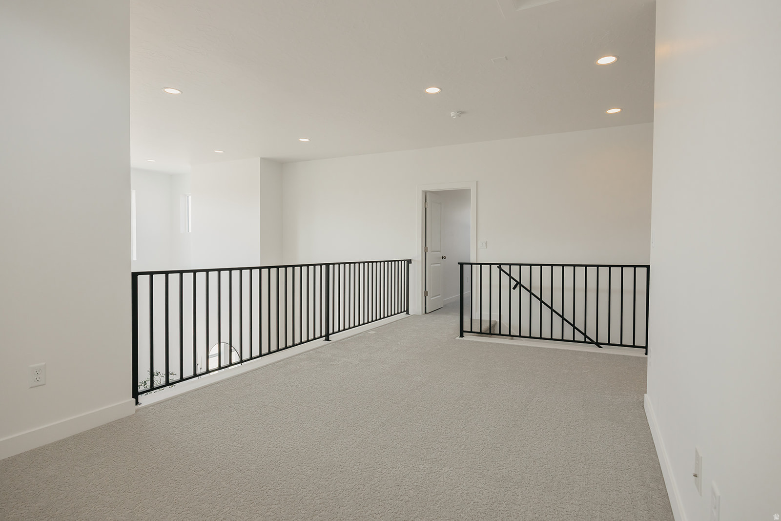 WILLOW ESTATES - Residential