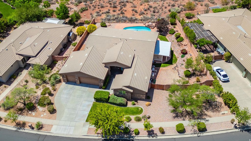 Photo of 2187 N TERRITORY CANYON DR, Washington, UT 84780 (MLS # 2131192)