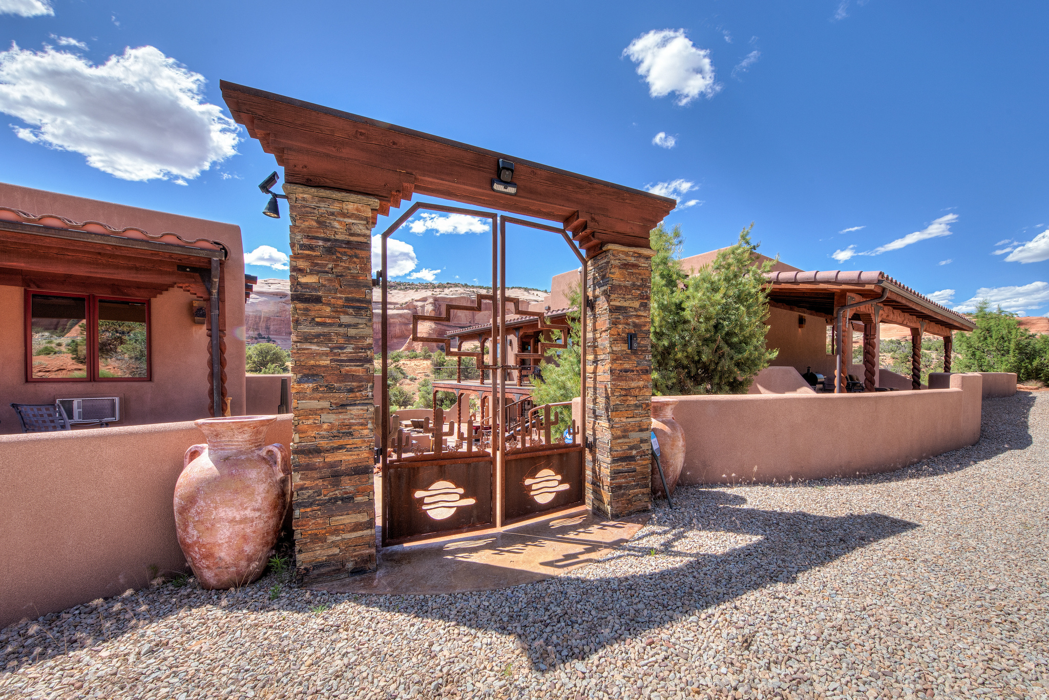 WILSON ARCH RESORT - Residential