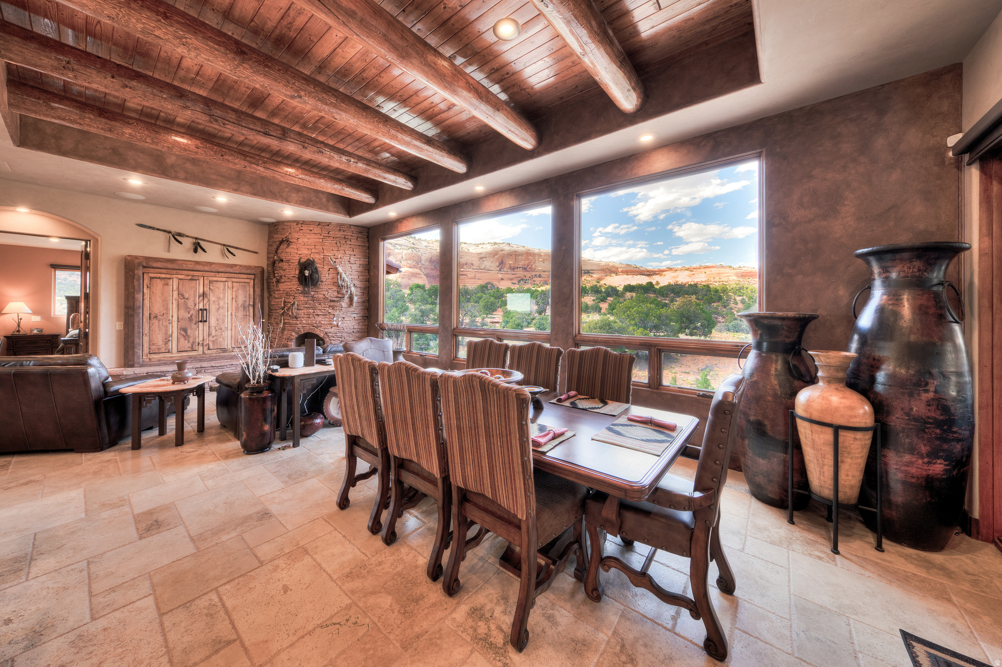 WILSON ARCH RESORT - Residential