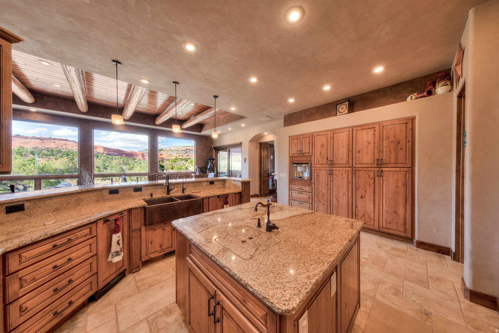 WILSON ARCH RESORT - Residential