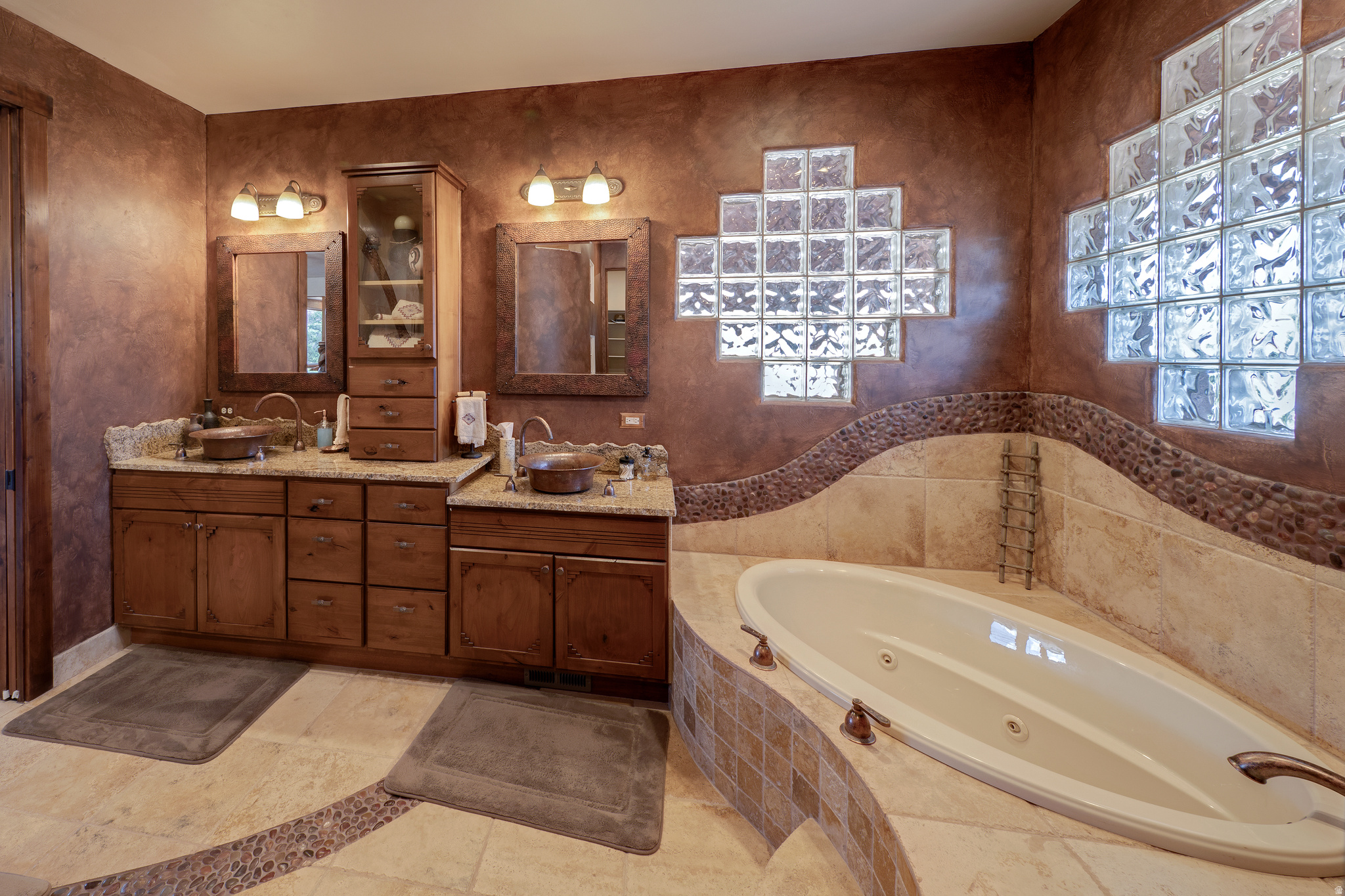 WILSON ARCH RESORT - Residential