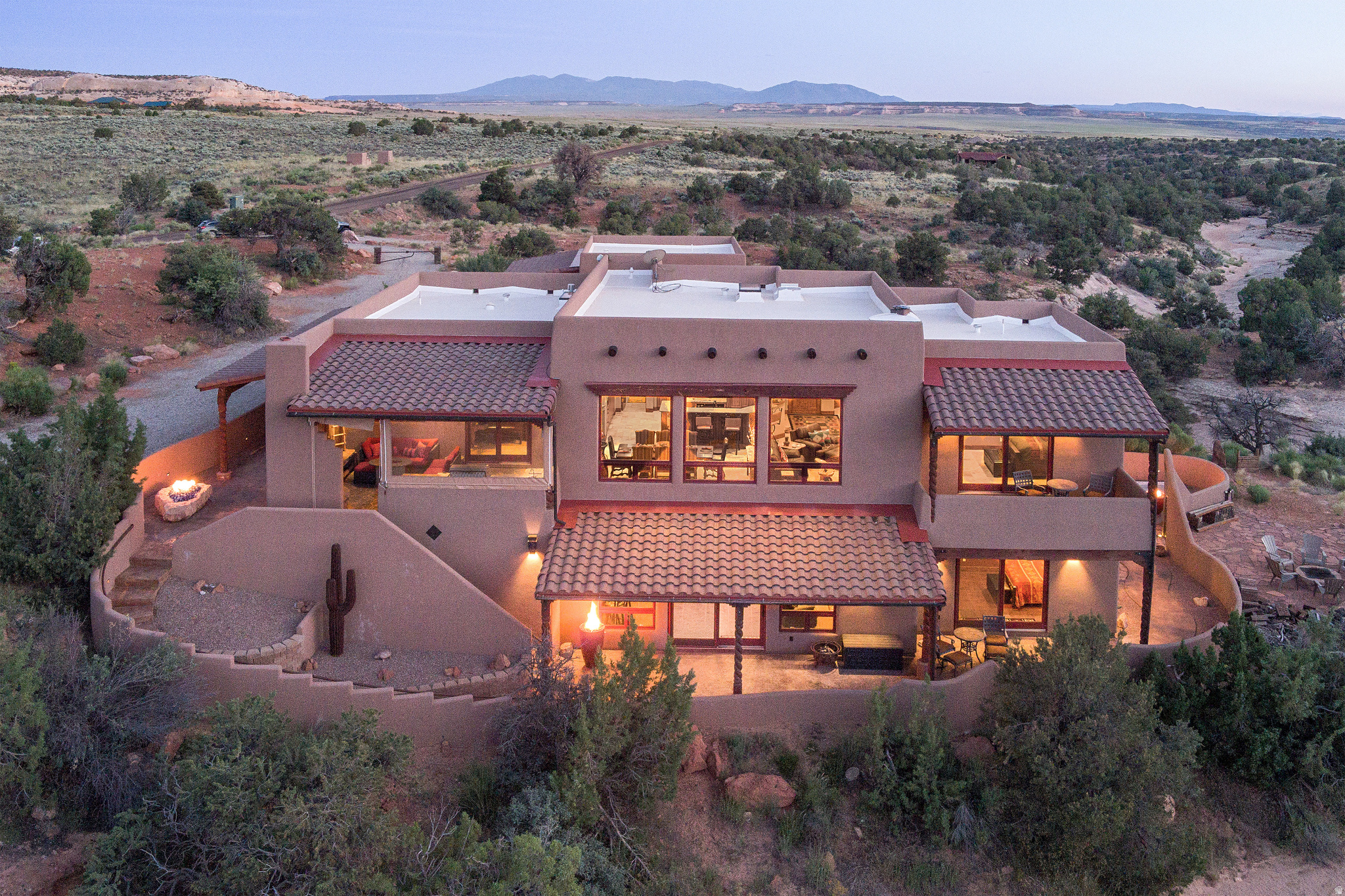 WILSON ARCH RESORT - Residential