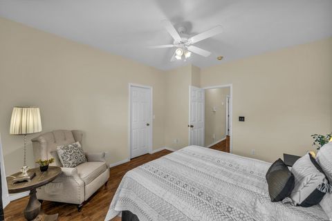 Tiny photo for 1045 S RED RIVER RD E, Washington, UT 84780 (MLS # 2141988)