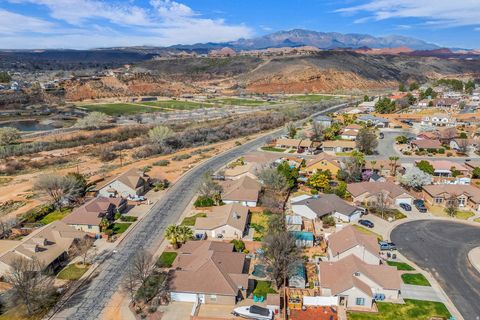 Tiny photo for 1045 S RED RIVER RD E, Washington, UT 84780 (MLS # 2141988)