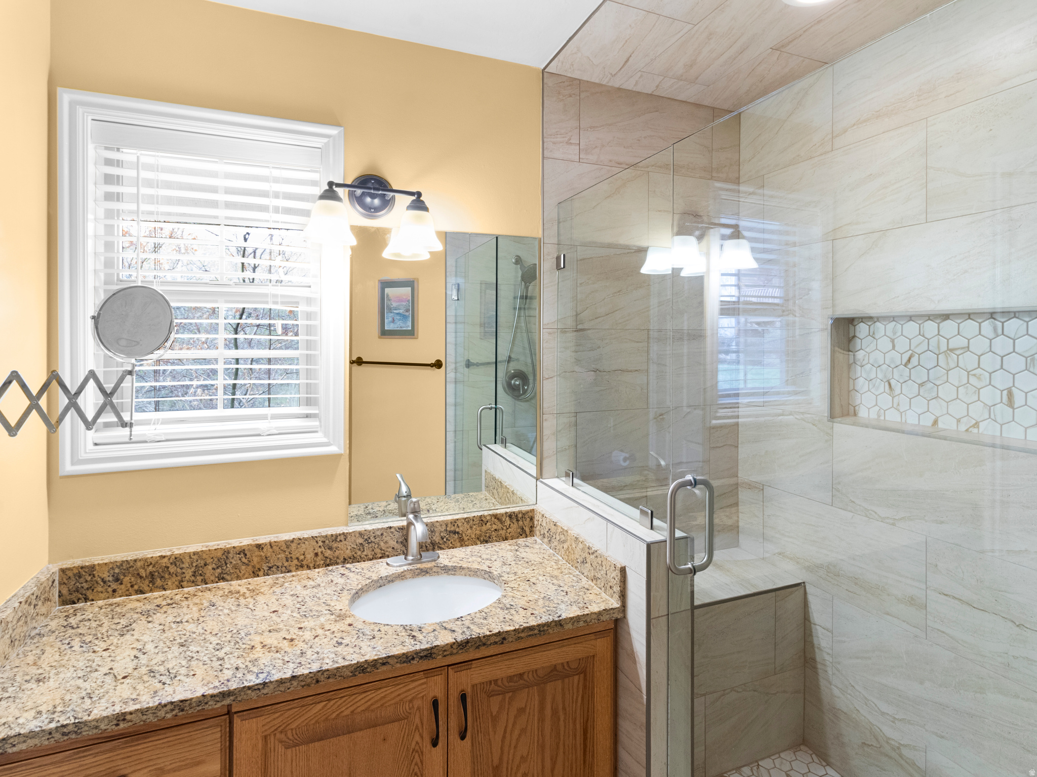 SWISS OAKS CONDOMINIUMS - Residential