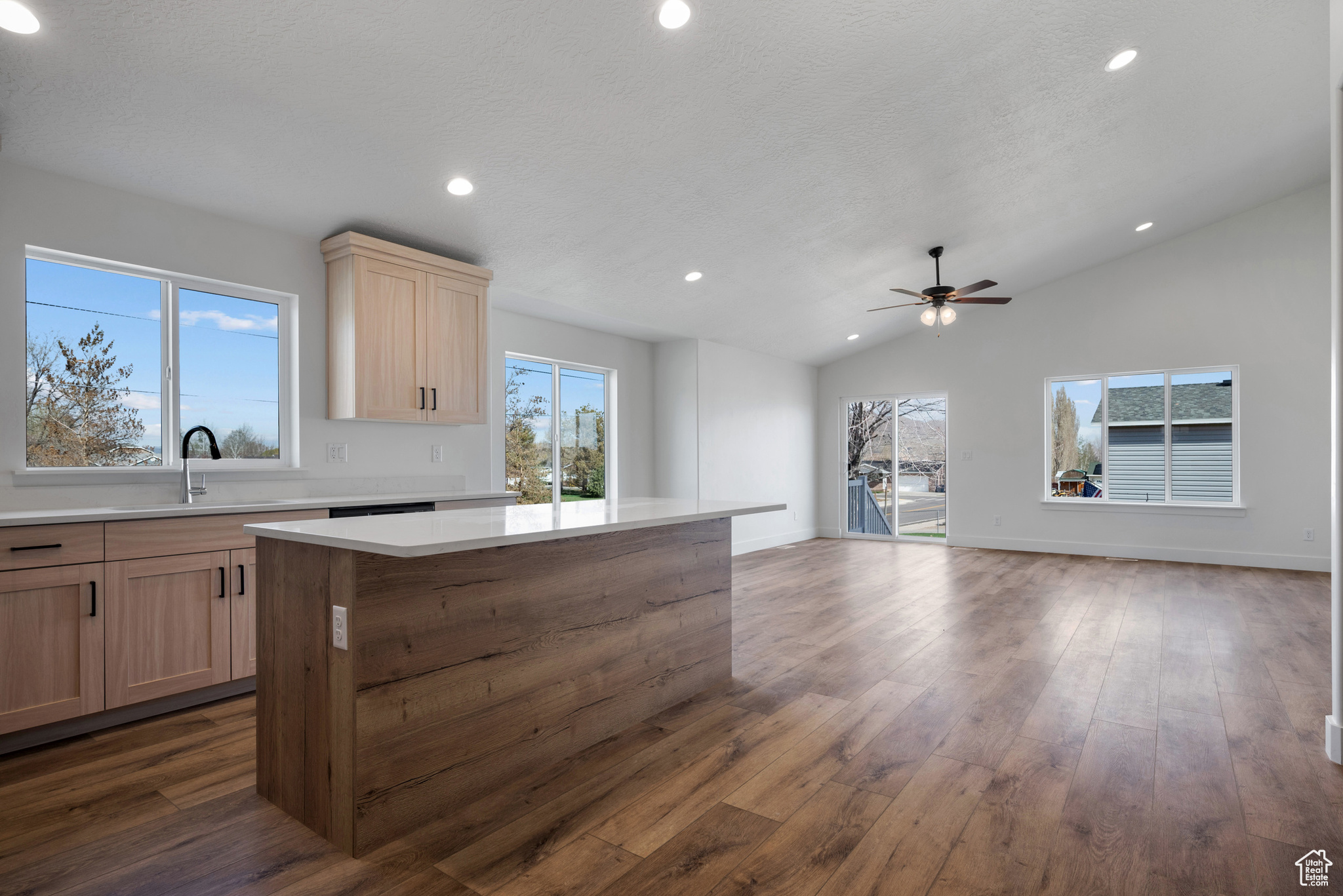 292 500, Santaquin, Utah image 7