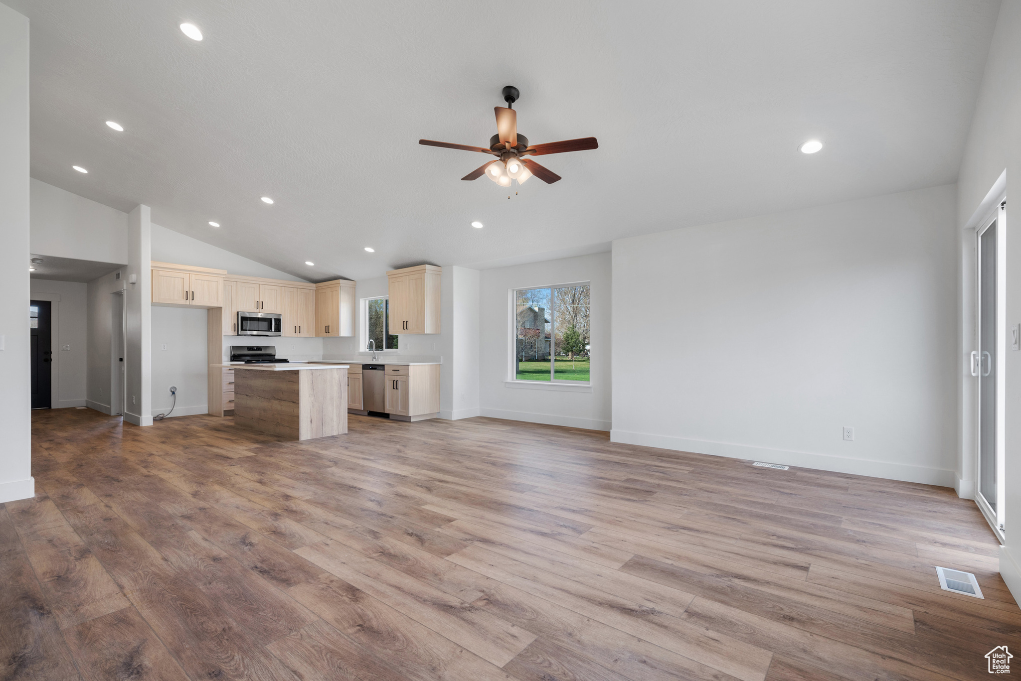 292 500, Santaquin, Utah image 5