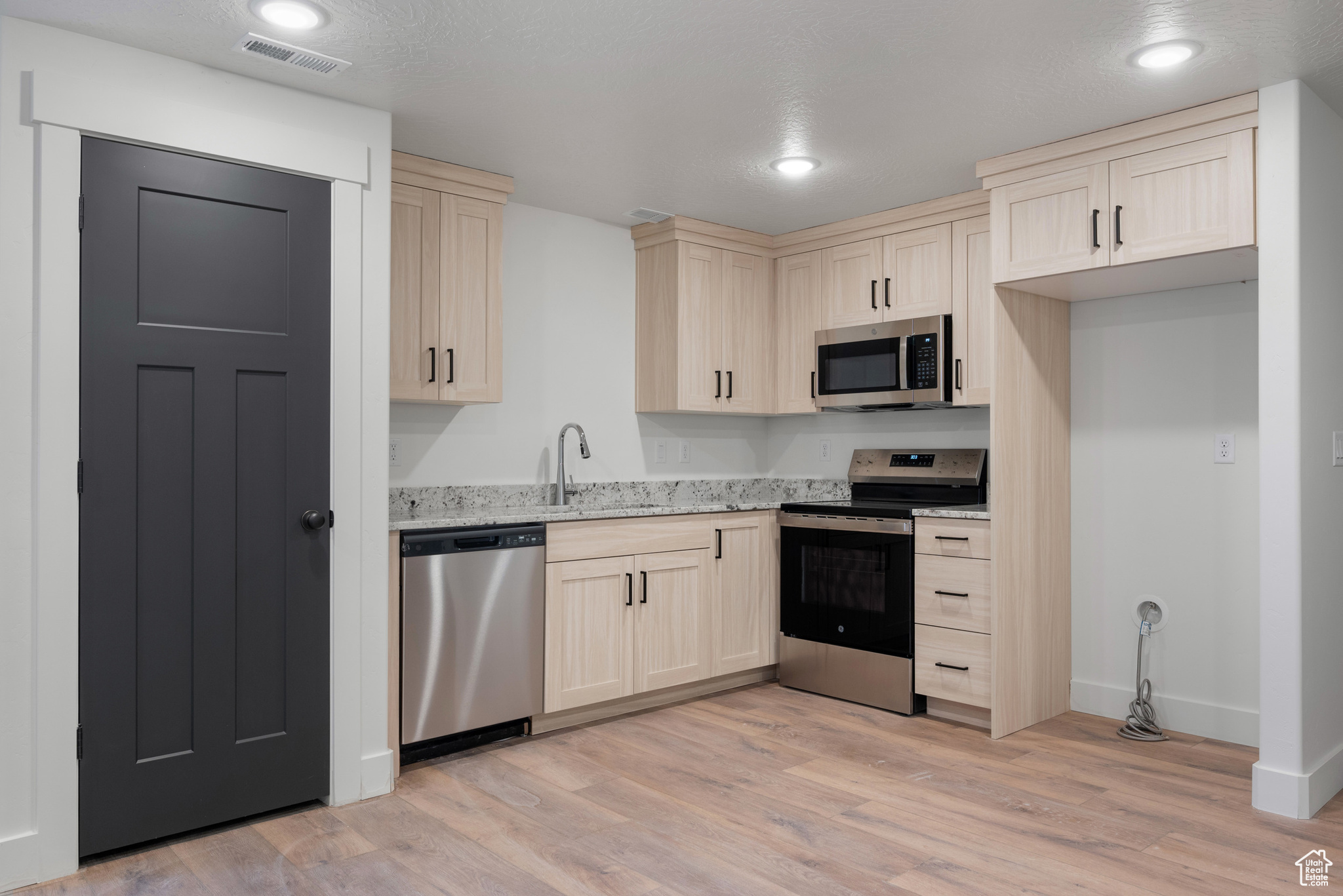 292 500, Santaquin, Utah image 24