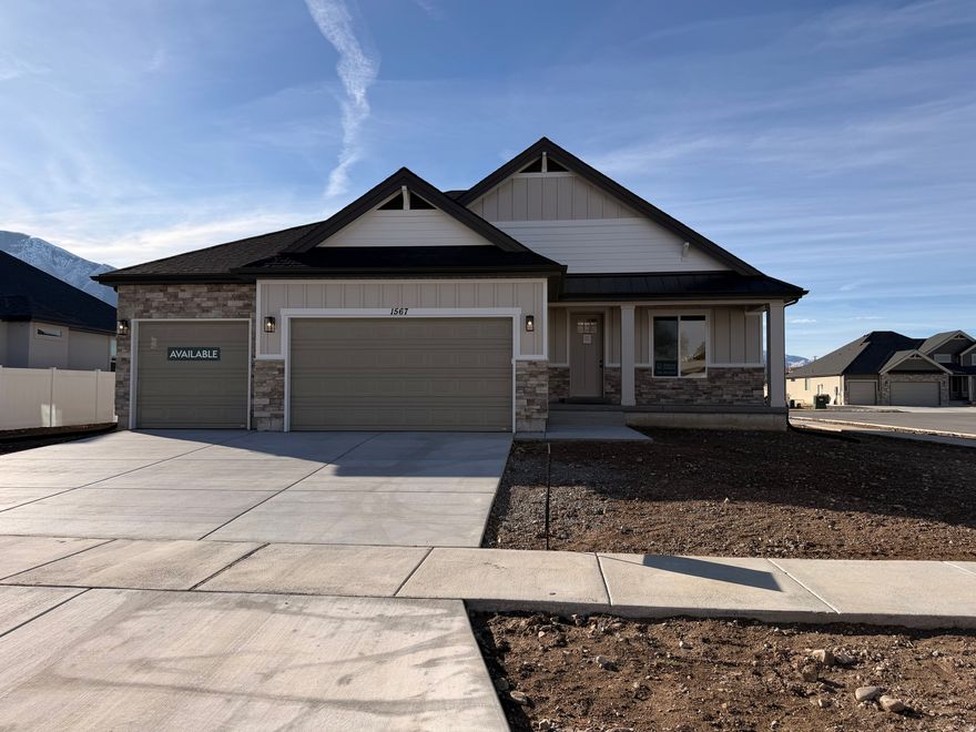 OPEN HOUSE 12am-6pm January 31!  The "Marshall" is an incredible floor plan! Amazing neighborhood with stunning views of the mountains at the Grindstone Estates community.  We can finish building this home in 6 months. $10K in closing costs with the builder's preferred lender! Rates are subject to change, and subject to loan approval. Call/text today for more info about this or any of the 30+ models that we can build you at this one-of-a-kind Mapleton community!