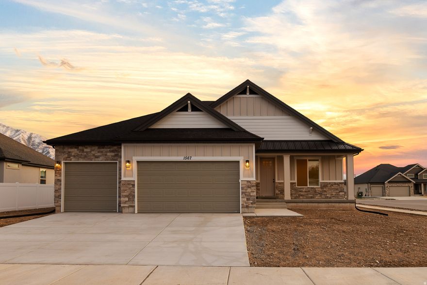 Move in ready, new construction! The "Marshall" is an incredible floor plan! Amazing neighborhood with stunning views of the mountains at the Grindstone Estates community.  $10K in closing costs with the builder's preferred lender! Front yard is yet to be landscaped. Rates are subject to change, and subject to loan approval.