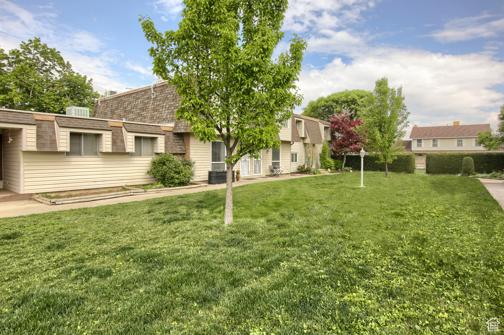 571 N 200, Bountiful, Utah image 3