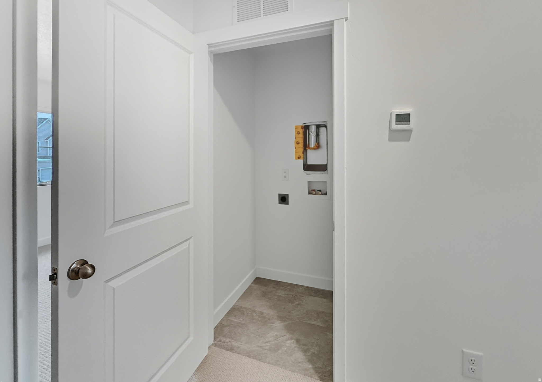 DAYBREAK - Residential