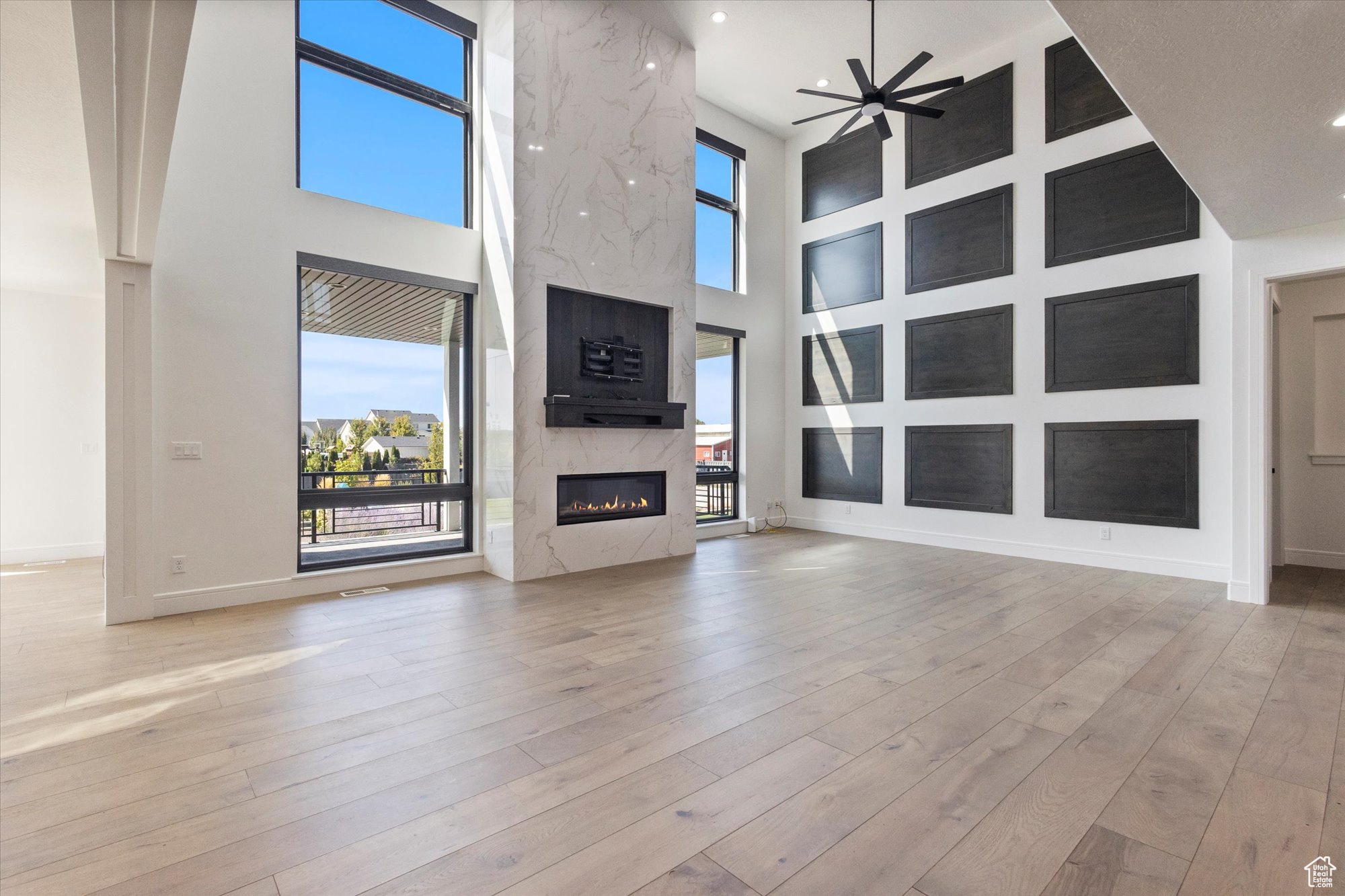 EMERALD ESTATES - Residential