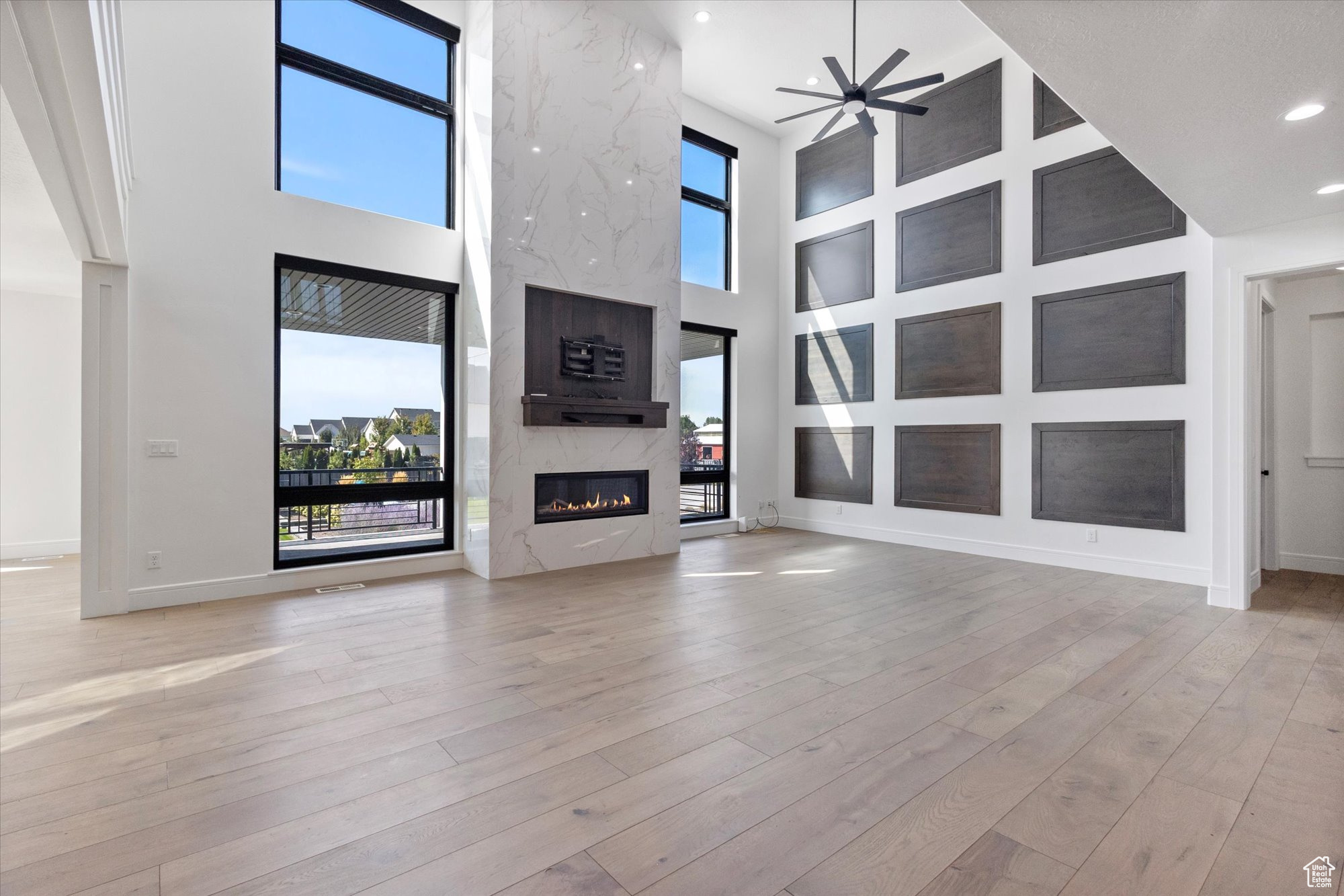 EMERALD ESTATES - Residential