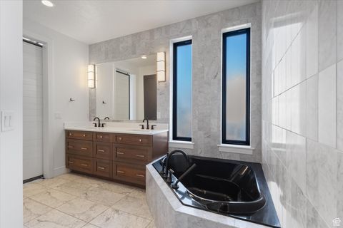 Tiny photo for 1158 S 980 W, Mapleton, UT 84664 (MLS # 2114282)