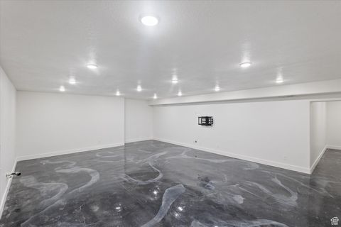 Tiny photo for 1158 S 980 W, Mapleton, UT 84664 (MLS # 2114282)
