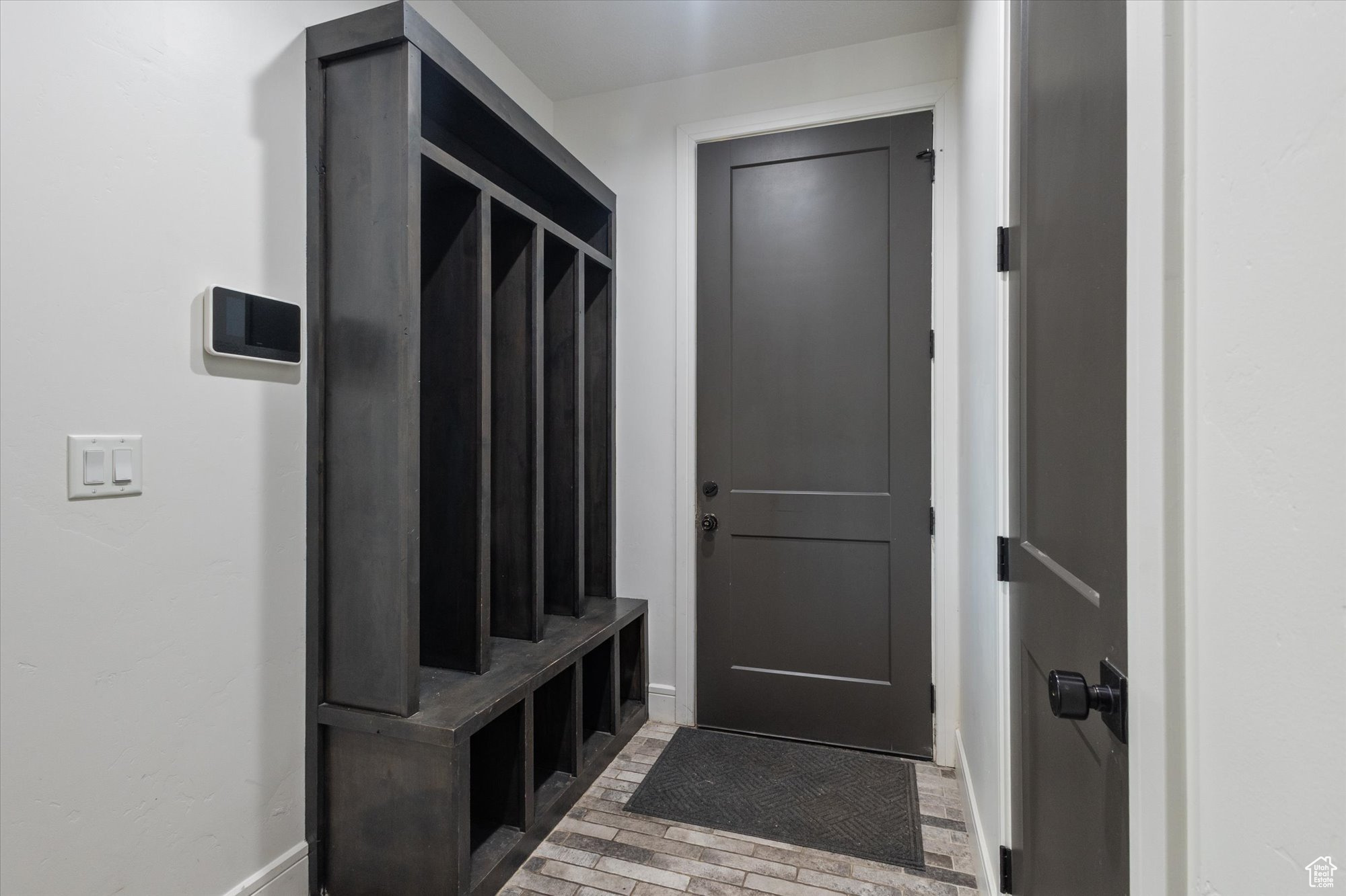 EMERALD ESTATES - Residential