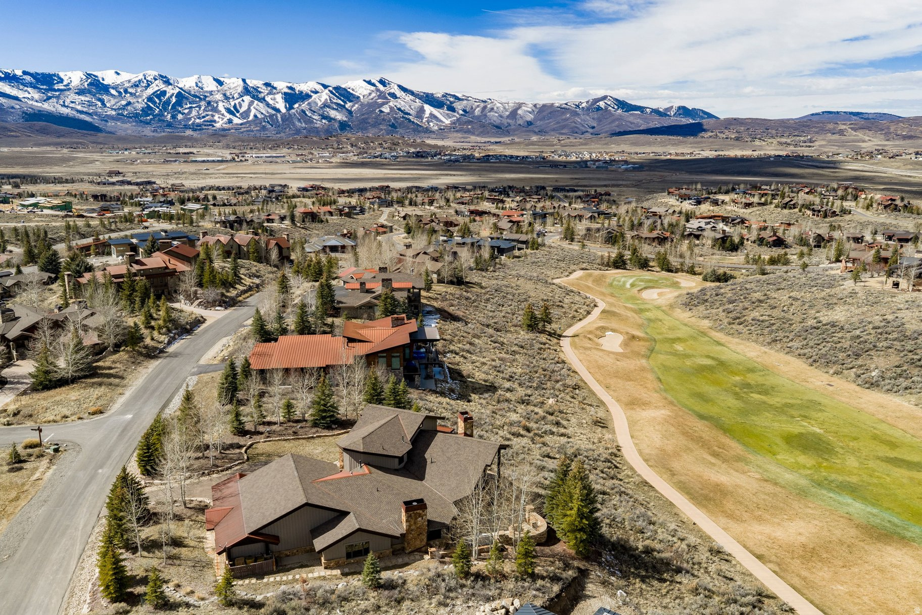 LOOKOUT RIDGE - Residential