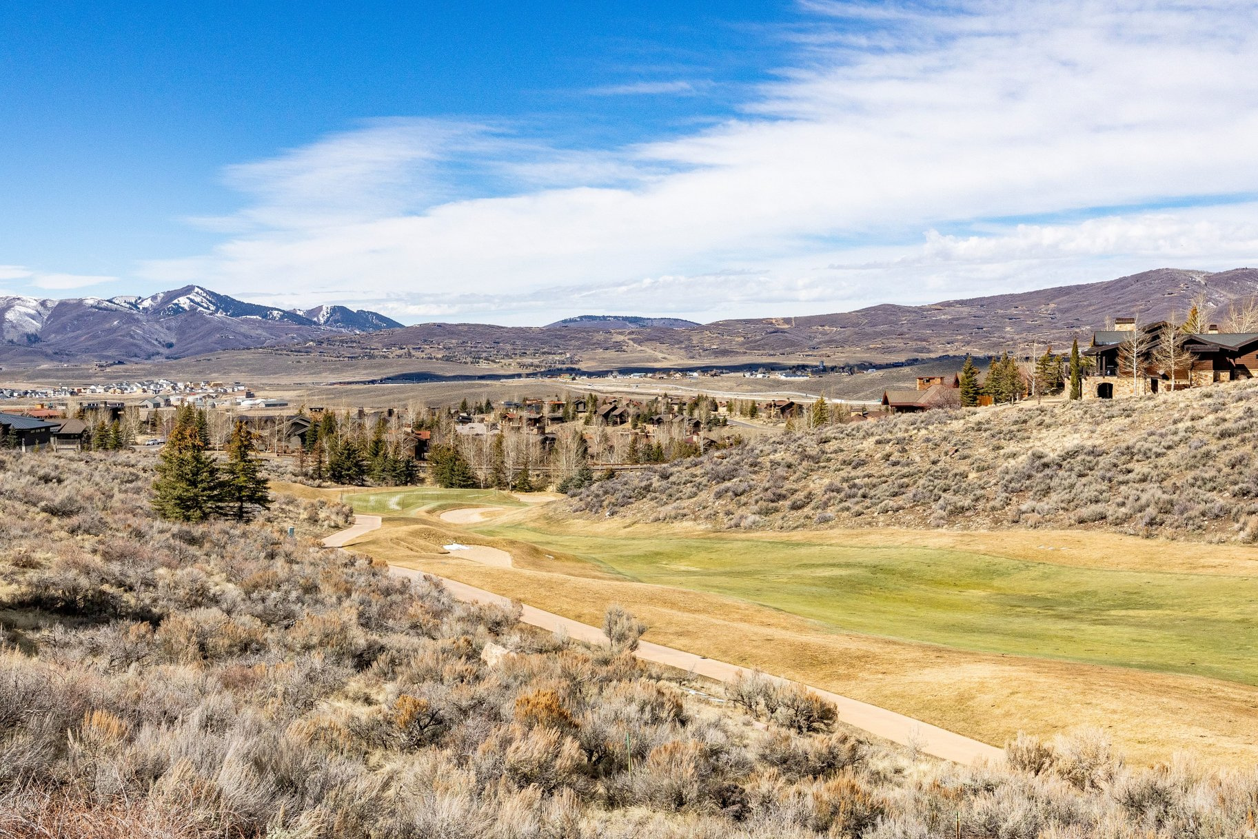 LOOKOUT RIDGE - Residential