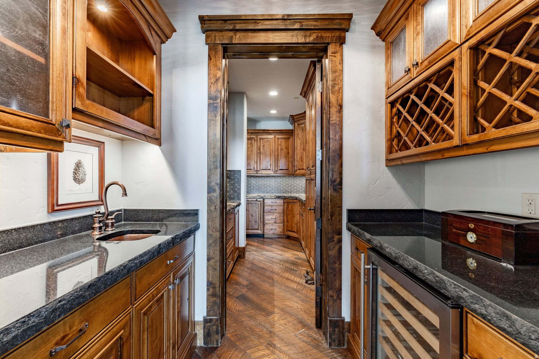 LOOKOUT RIDGE - Residential