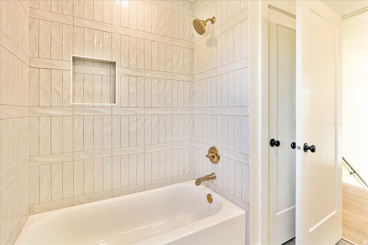 THE VILLAGE AT WOLF CREEK - Residential