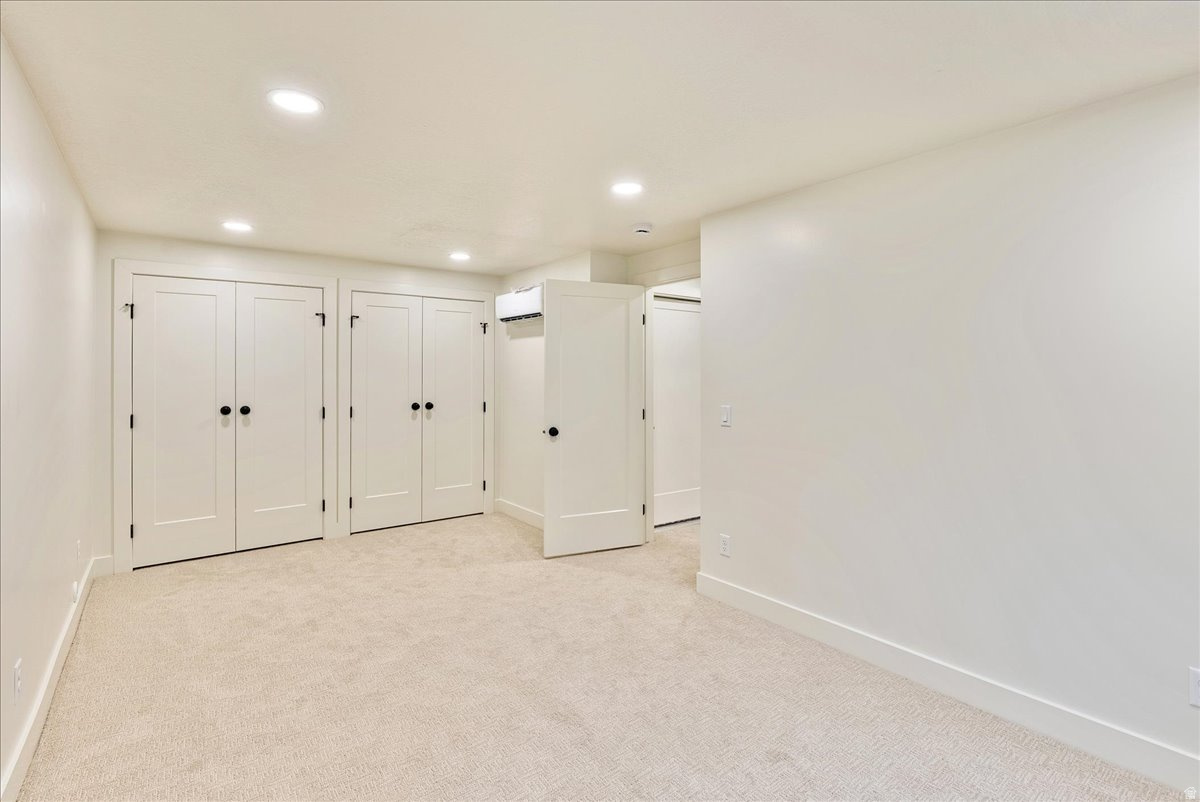 THE VILLAGE AT WOLF CREEK - Residential