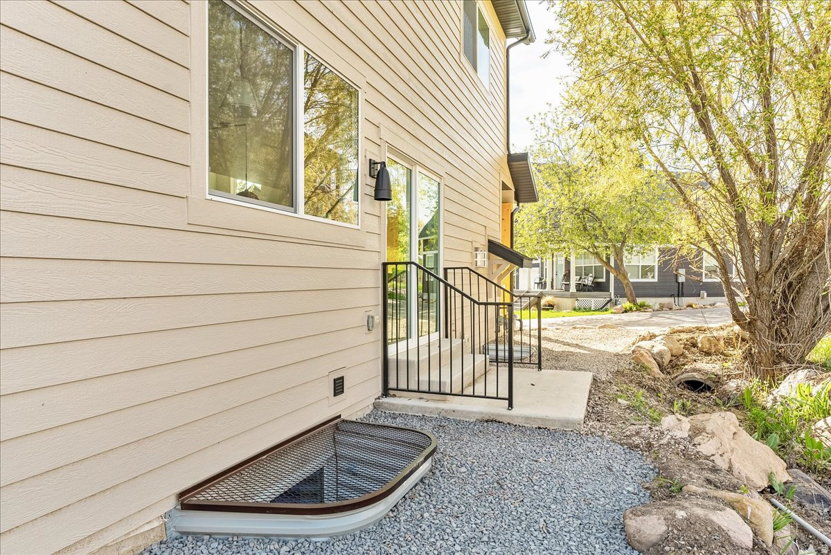 THE VILLAGE AT WOLF CREEK - Residential