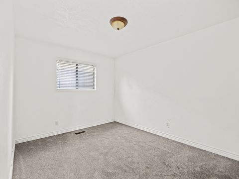 Tiny photo for 460 E 200 S, Provo, UT 84606 (MLS # 2141826)