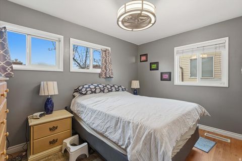 Tiny photo for 4689 S 275 W, Ogden, UT 84405 (MLS # 2133970)