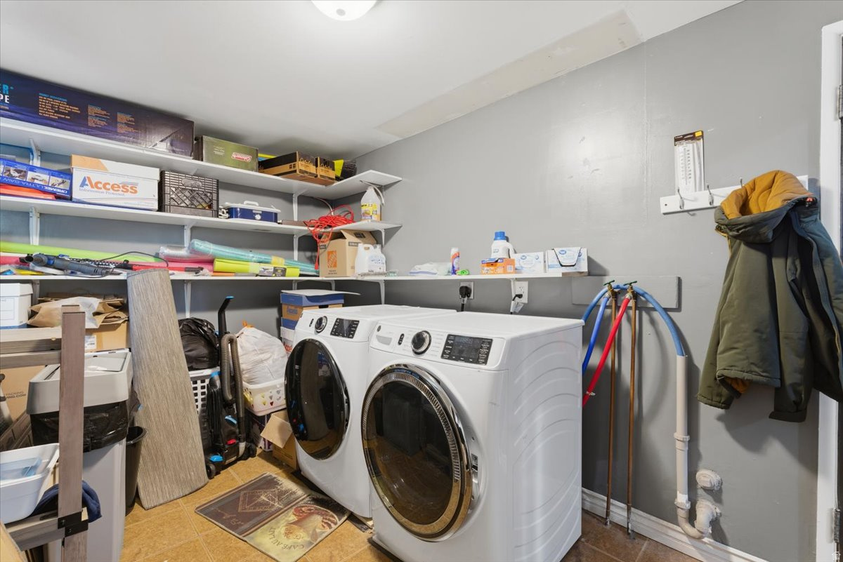 WASHINGTON TERRACE - Residential