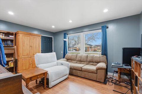 Tiny photo for 4689 S 275 W, Ogden, UT 84405 (MLS # 2133970)