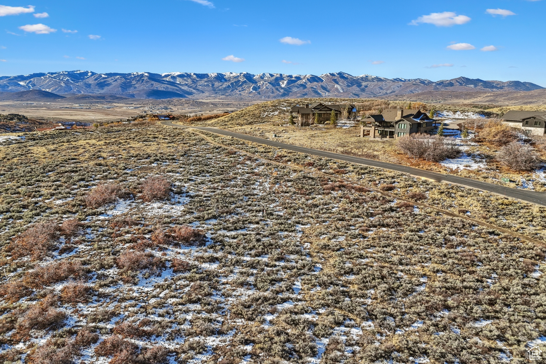 MOUNTAIN CREST - Residential