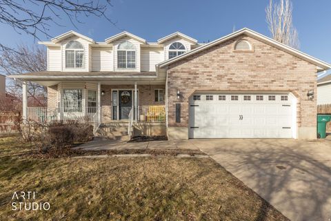 Photo of 1731 E 2825 N, Layton, UT 84040 (MLS # 2134845)