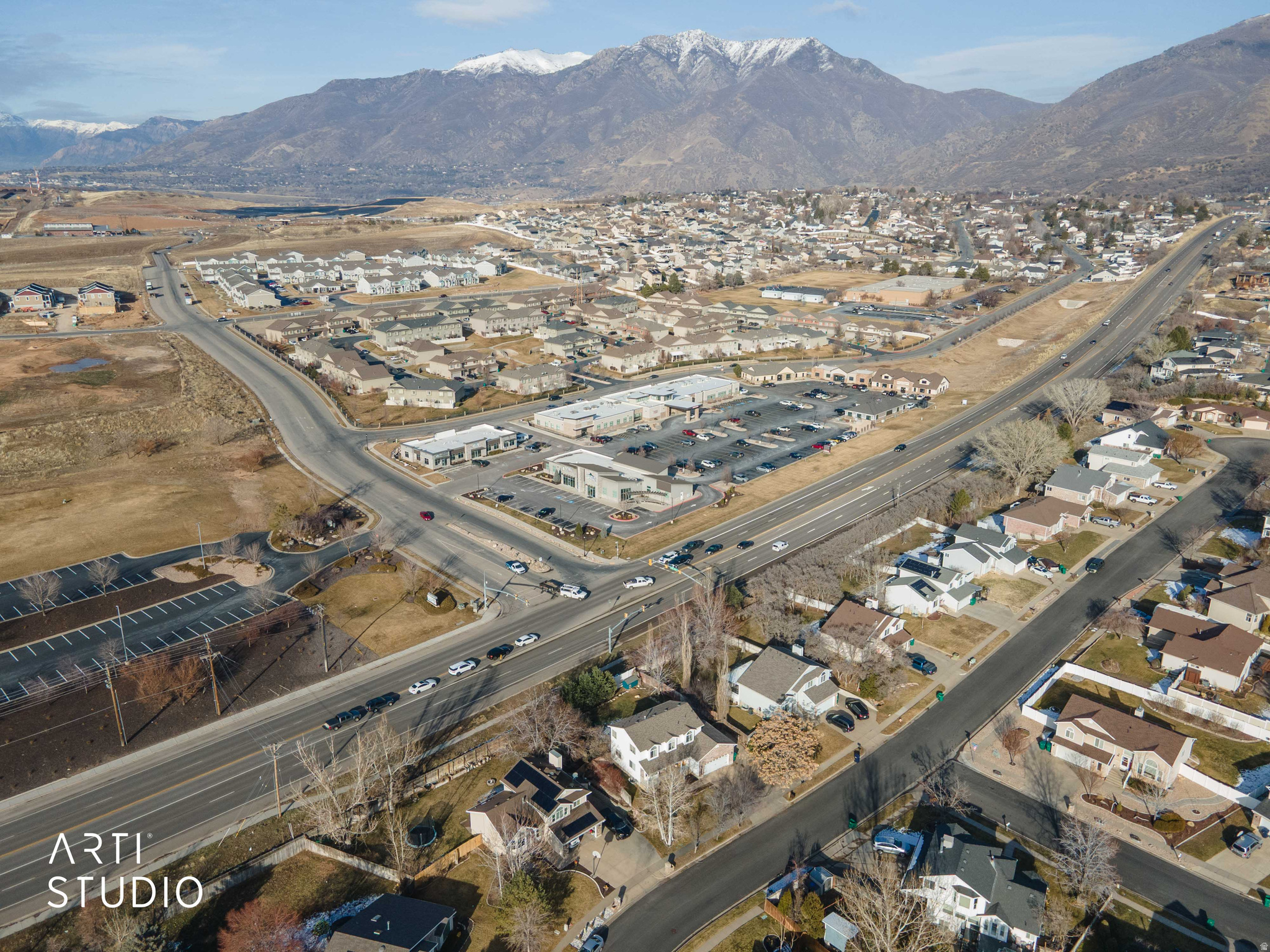 INDIAN HILLS - Residential