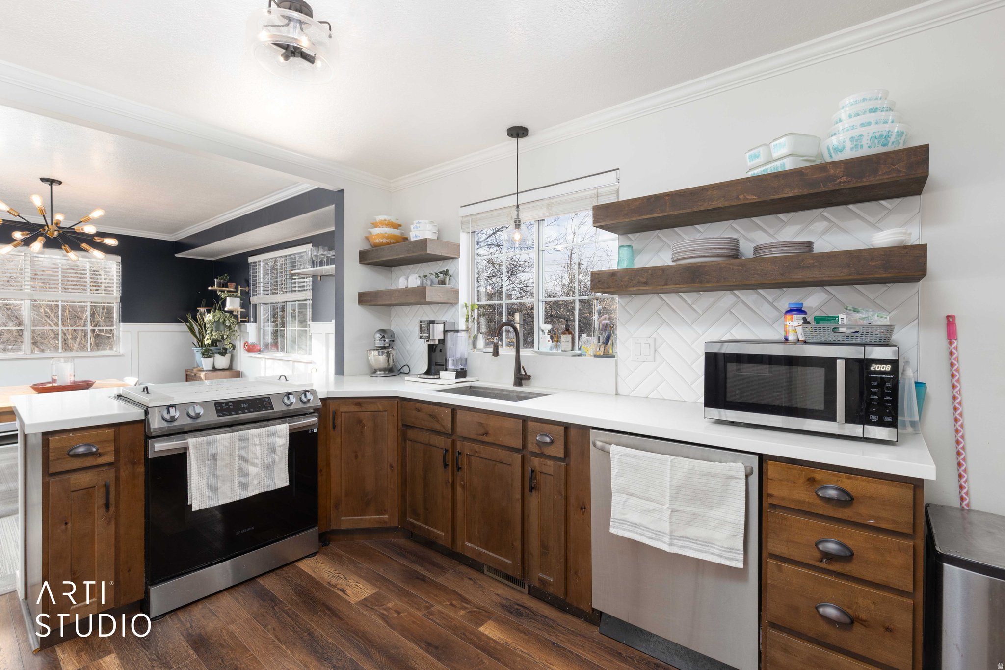 INDIAN HILLS - Residential