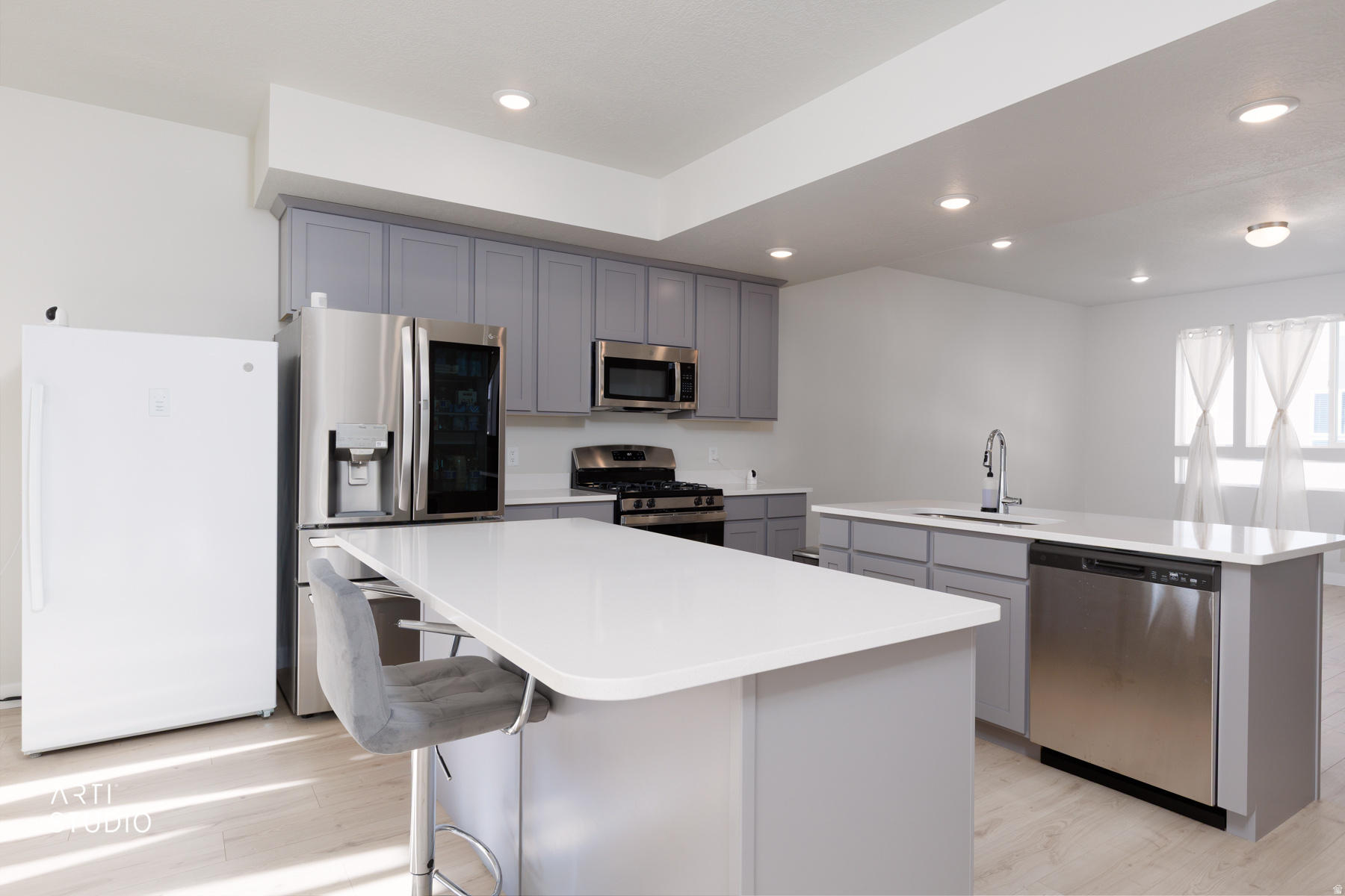 ROCKWELL RANCH - Residential