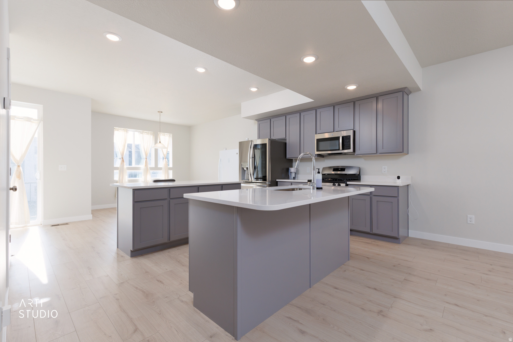 ROCKWELL RANCH - Residential