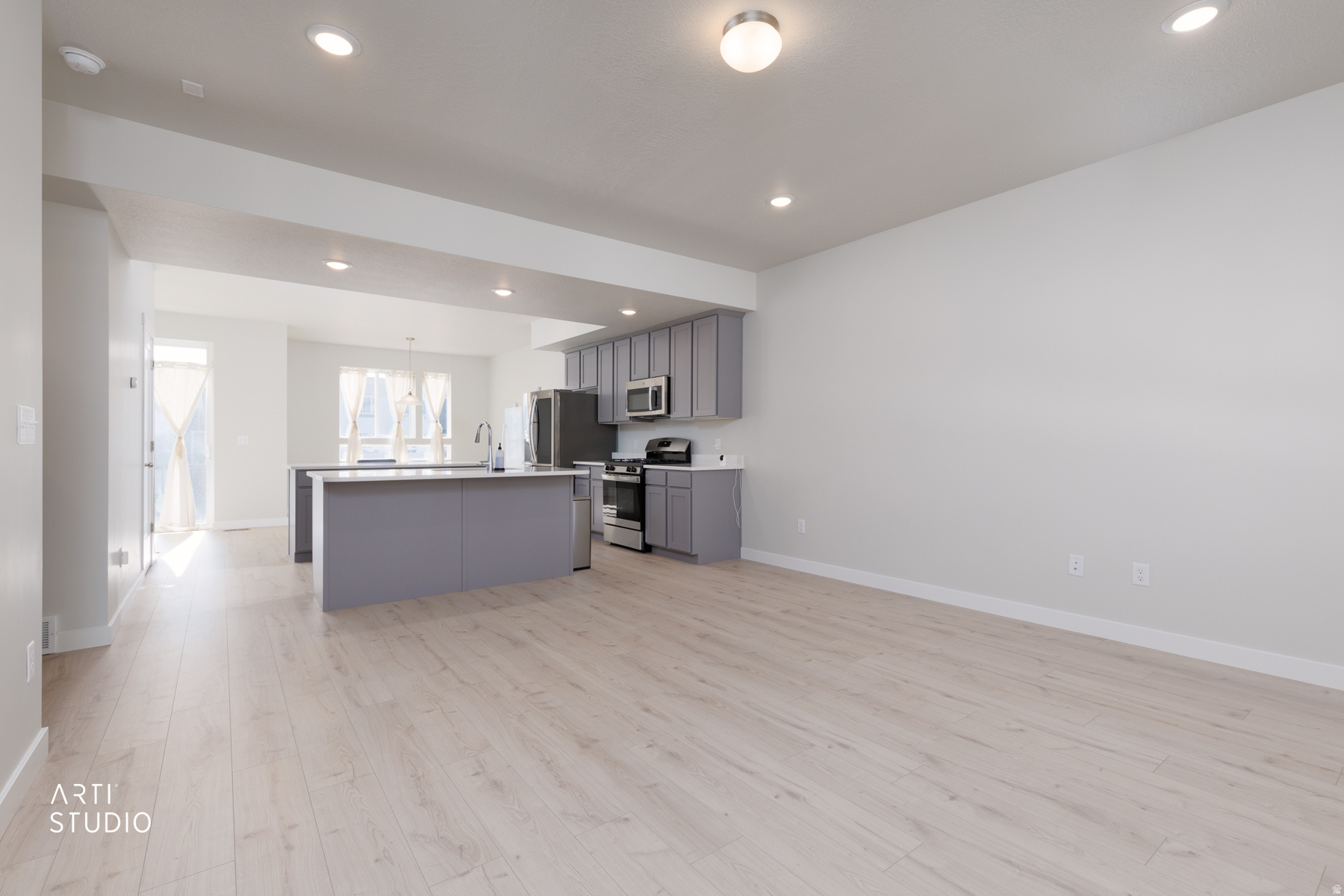 ROCKWELL RANCH - Residential